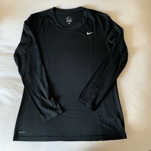 Nike long sleeve t-shirt